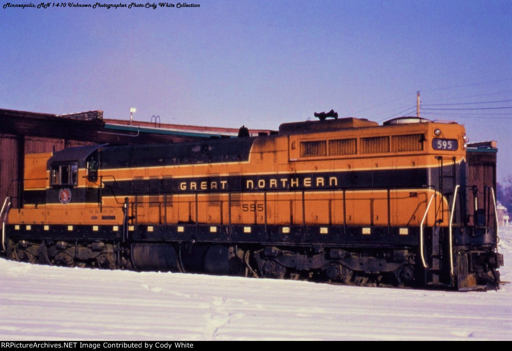 Great Northern SD9 595